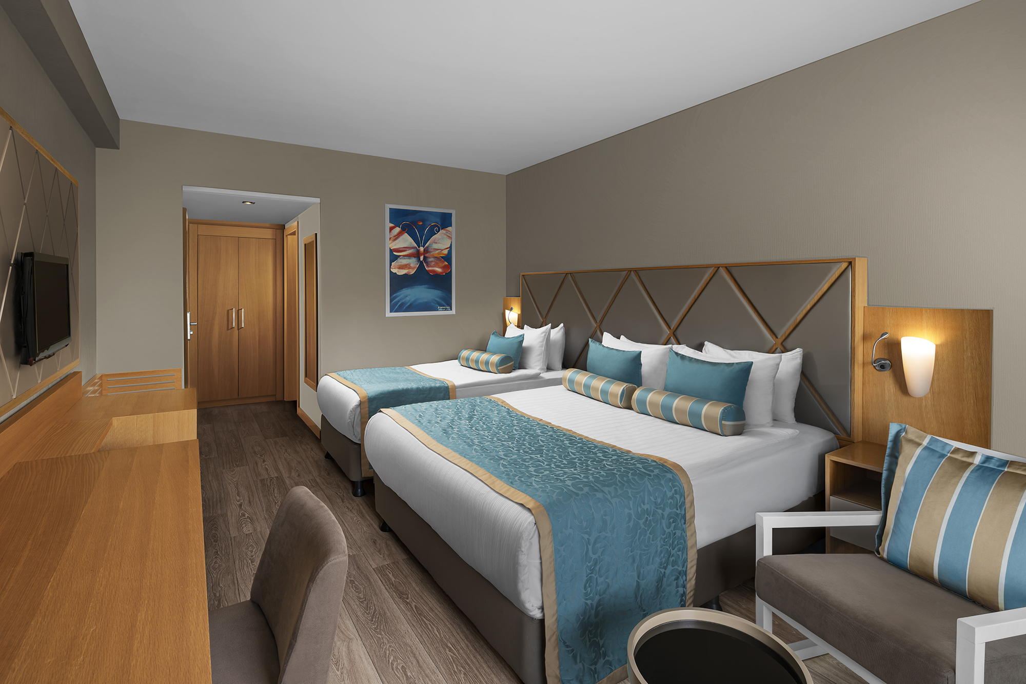 Family Room - 3